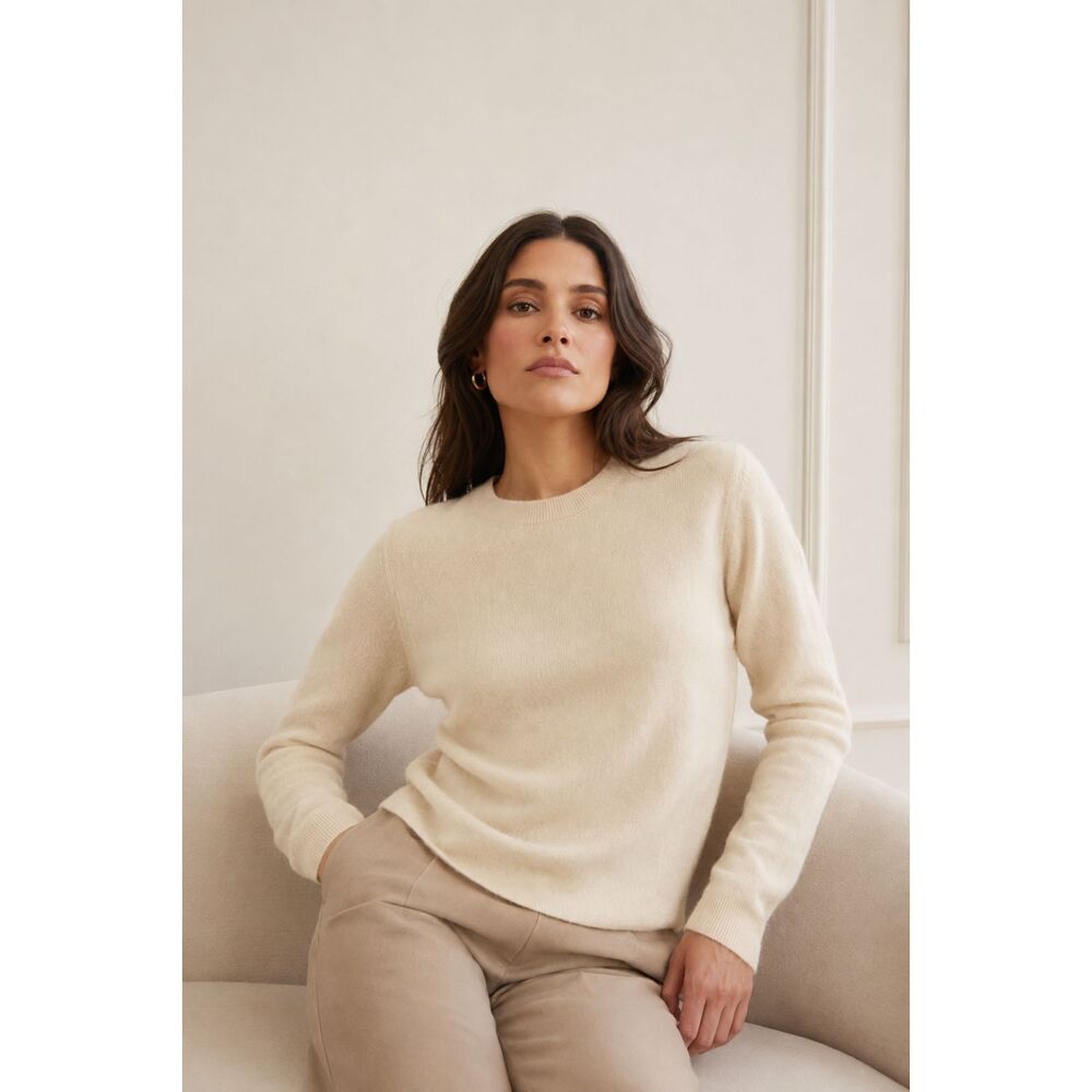 Neiman Marcus 100% Cashmere Crewneck Sweater Ivory Size XL Fits L Slim Women's